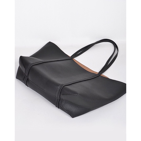 | 2in1 REVERSIBLE TOTE | - Picture 4 of 7