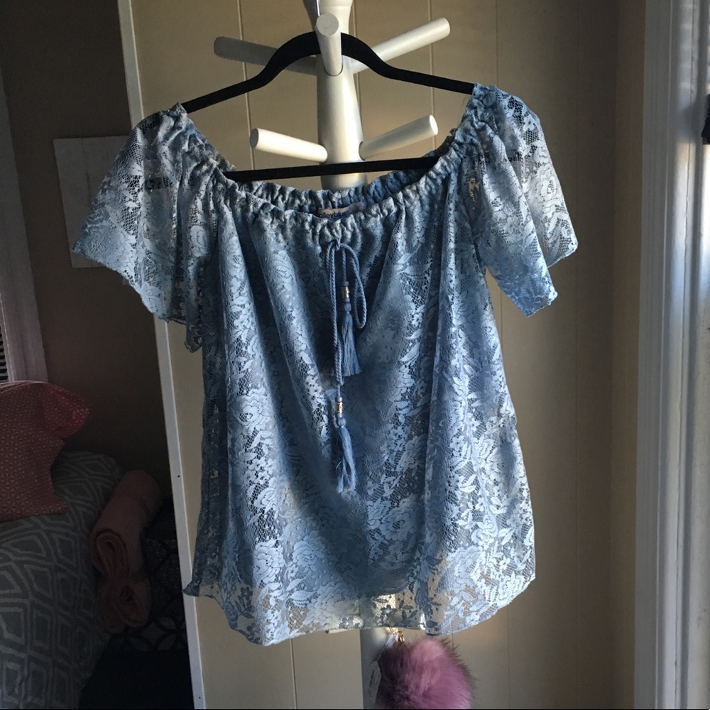 Off the shoulder top!