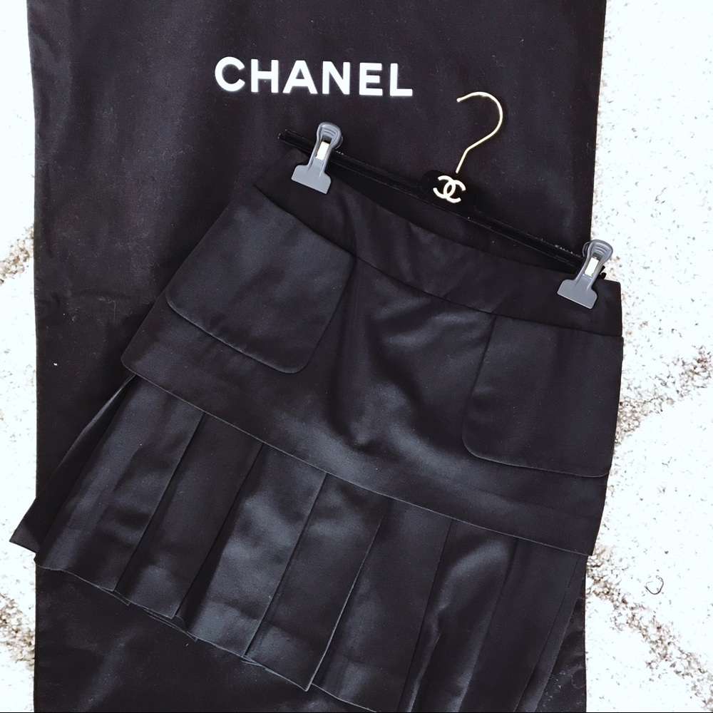 Vintage CHANEL Wool Pleated Flap Mini Skirt