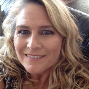 Meet your Posher, Anne