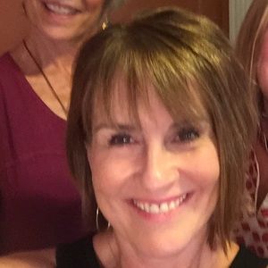Meet your Posher, Gina