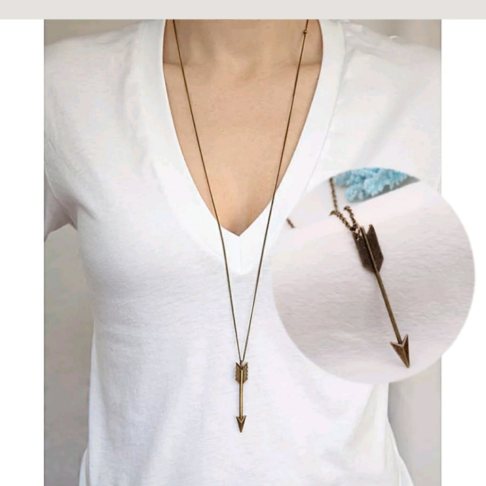 Women's arrow head chain necklace