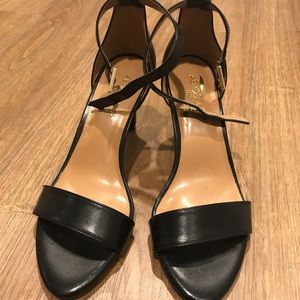 Aerosoles black strappy heels