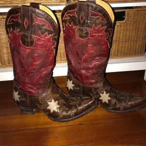 Old Gringo cowboy boots