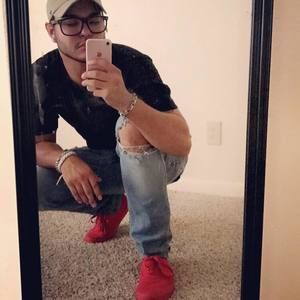 Meet your Posher, Brandon