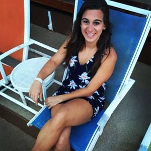 Meet your Posher, Becca