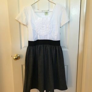 Shabby Apple gray and white dress