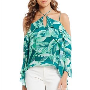 NWOT Gianni Bini Palm leaves top NWOT Gianni Bini Palm leaves top