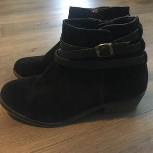 Black Booties