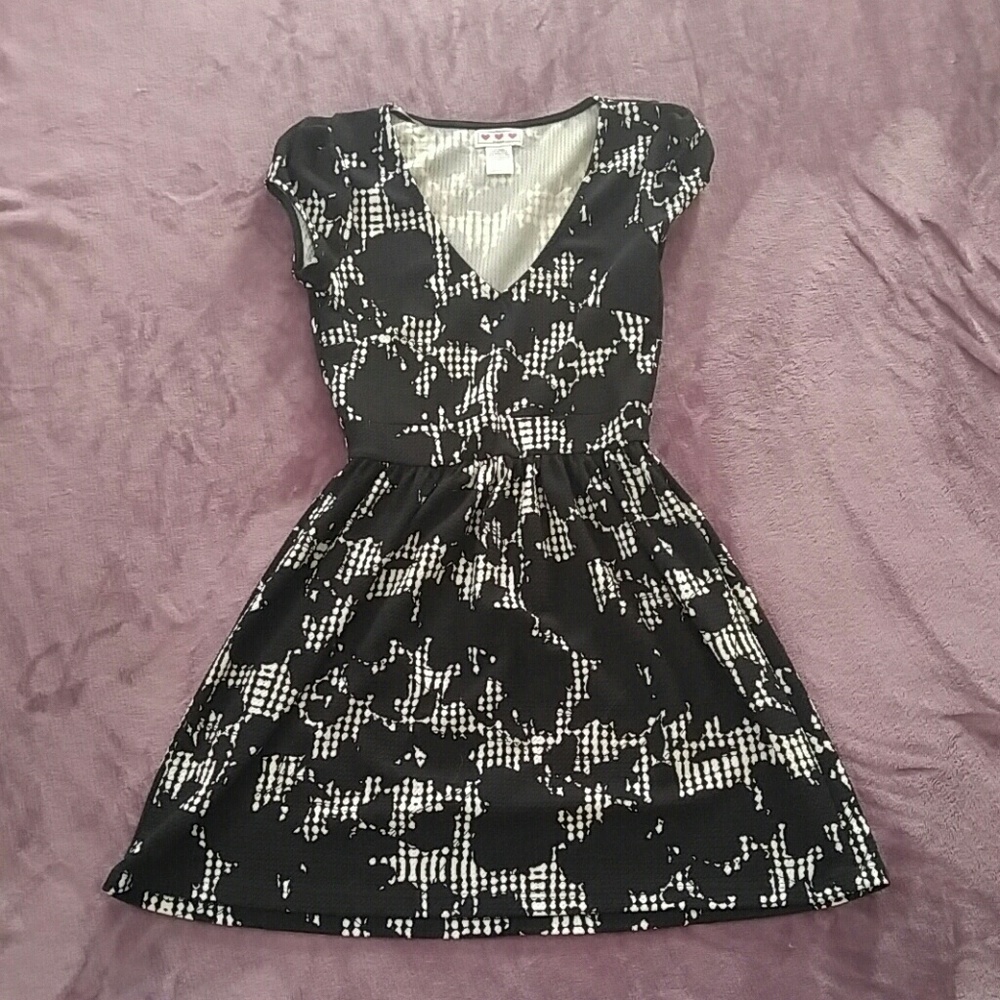 Short black dress