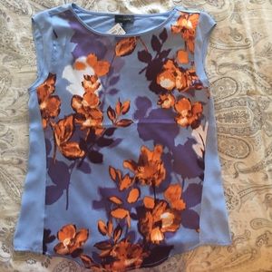 Limited Sleeveless shirt