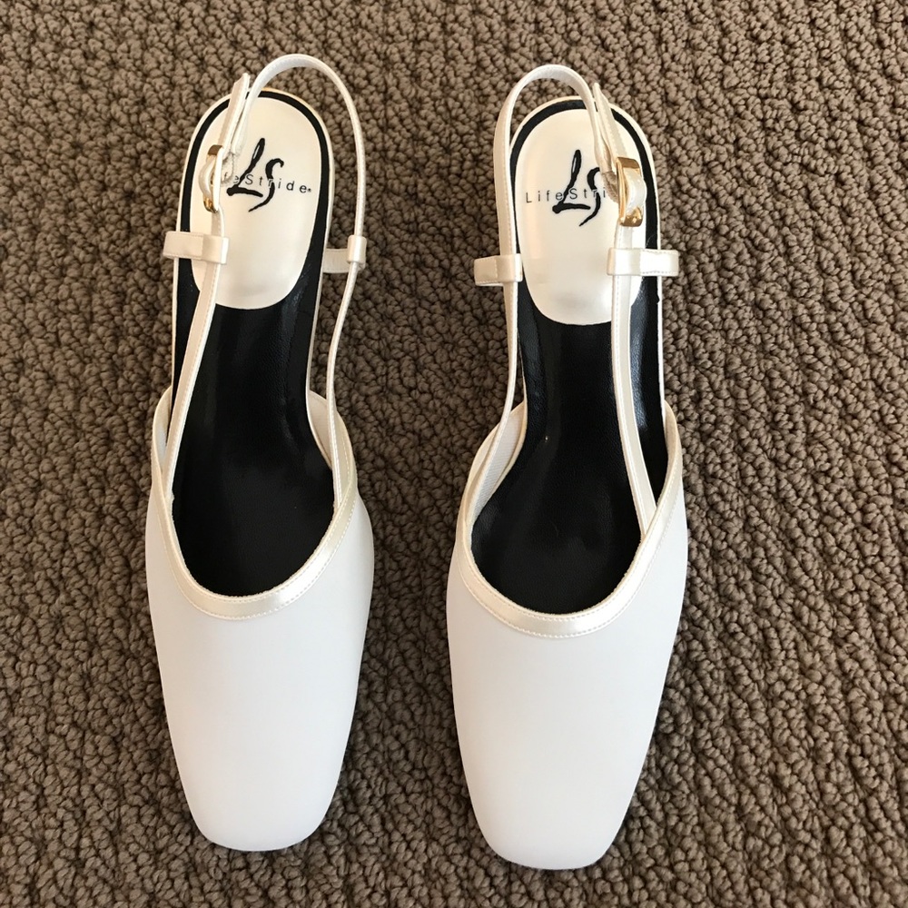 Life Stride shoes