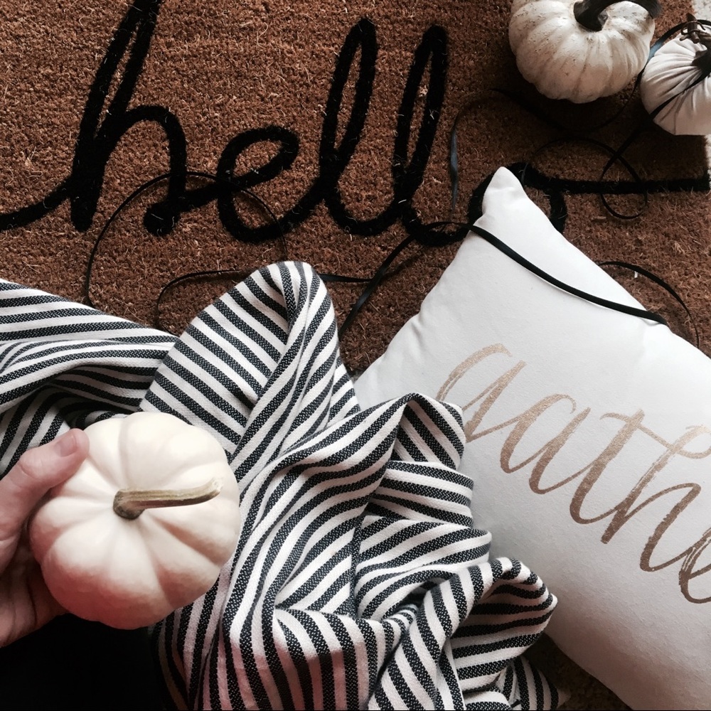 Happy Harvest Ya'll! 🍂 Ready for a new Posh game?