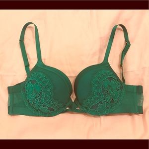 Victoria Secret Pushup Bra