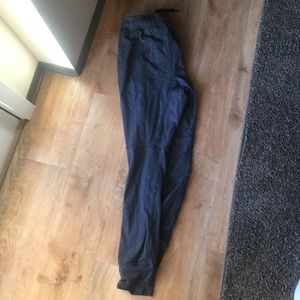 Lulu lemon men's joggers gray size small.