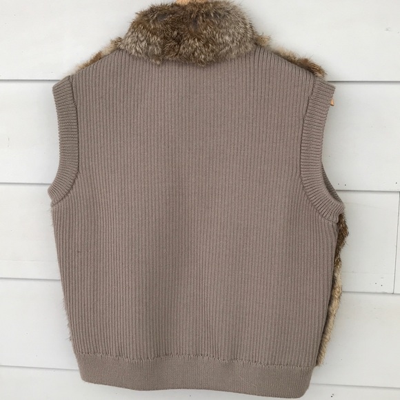 Urban Outfitters Rabbit Fur vest - Picture 2 of 2