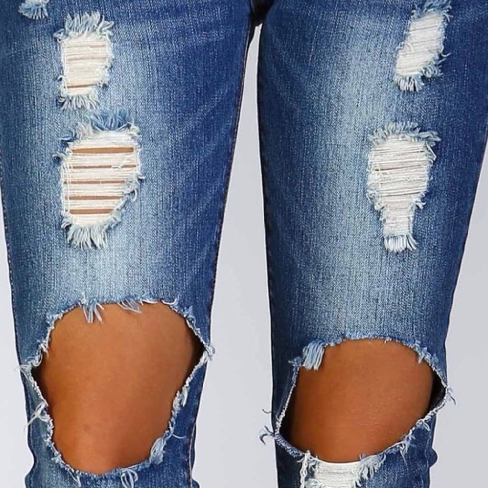 NEW! Distressed Denim Jeans