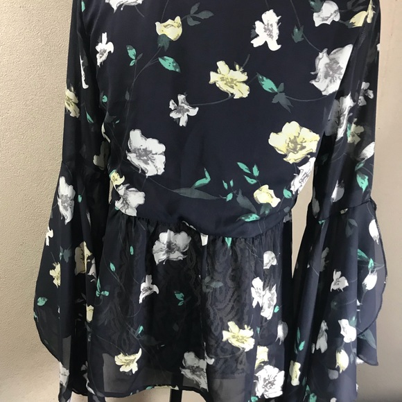 Flying Tomato Top - Picture 5 of 6