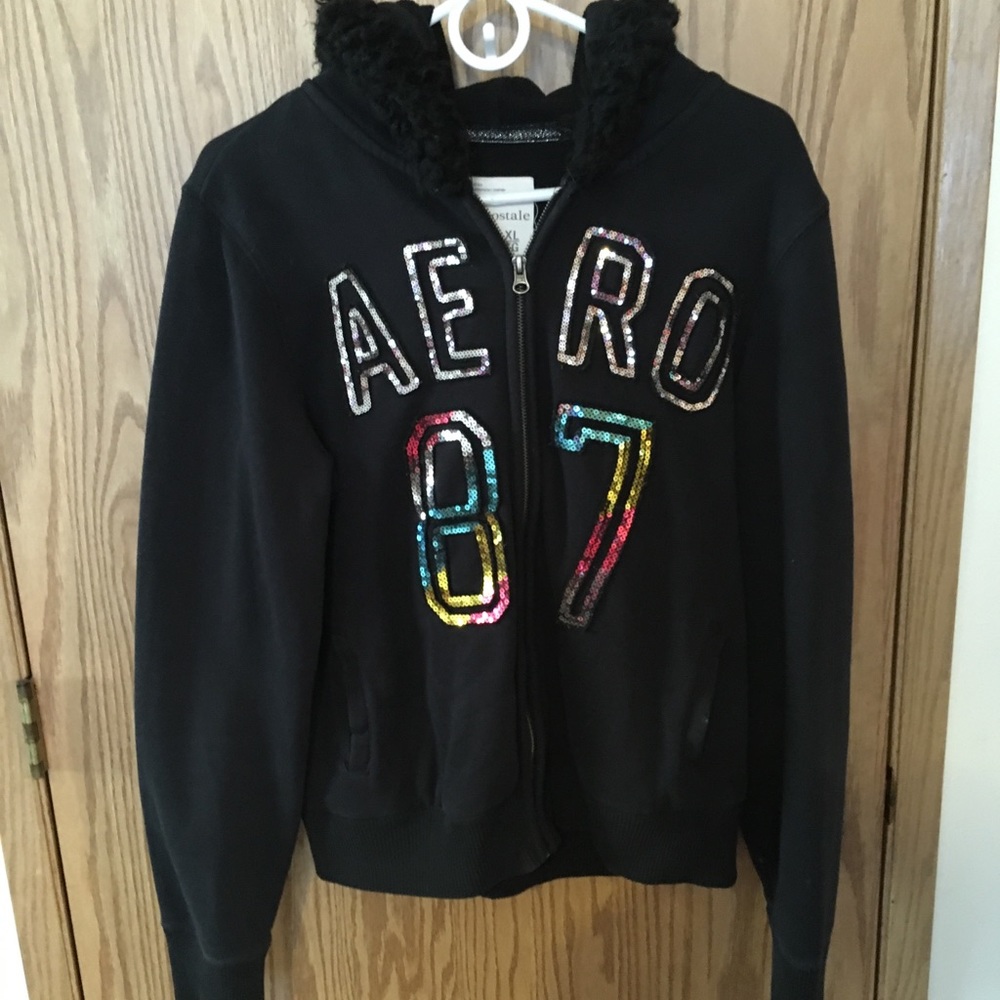 Aeropostale zip up hoodie with fuzzy hood.