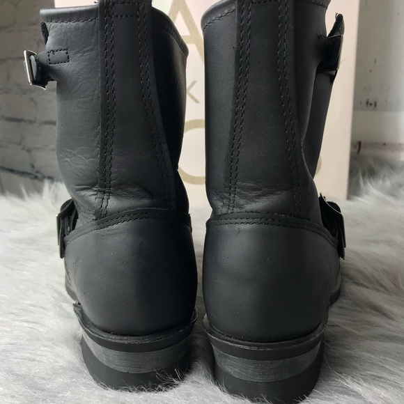 Frye Veronica Shortie - Picture 8 of 8