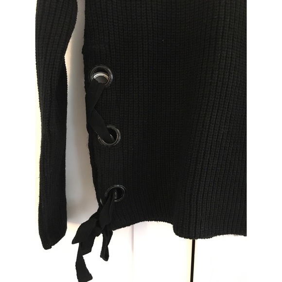 Lace Up Side Sweater - Picture 3 of 4