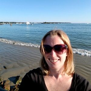 Meet your Posher, Elizabeth