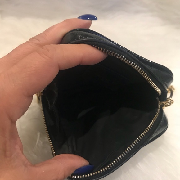 🚫SOLD🚫Yves Saint Laurent wristlet - Picture 5 of 8