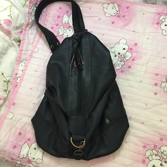 volcom sling bag