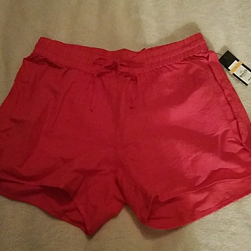 Crown and ivy knit short