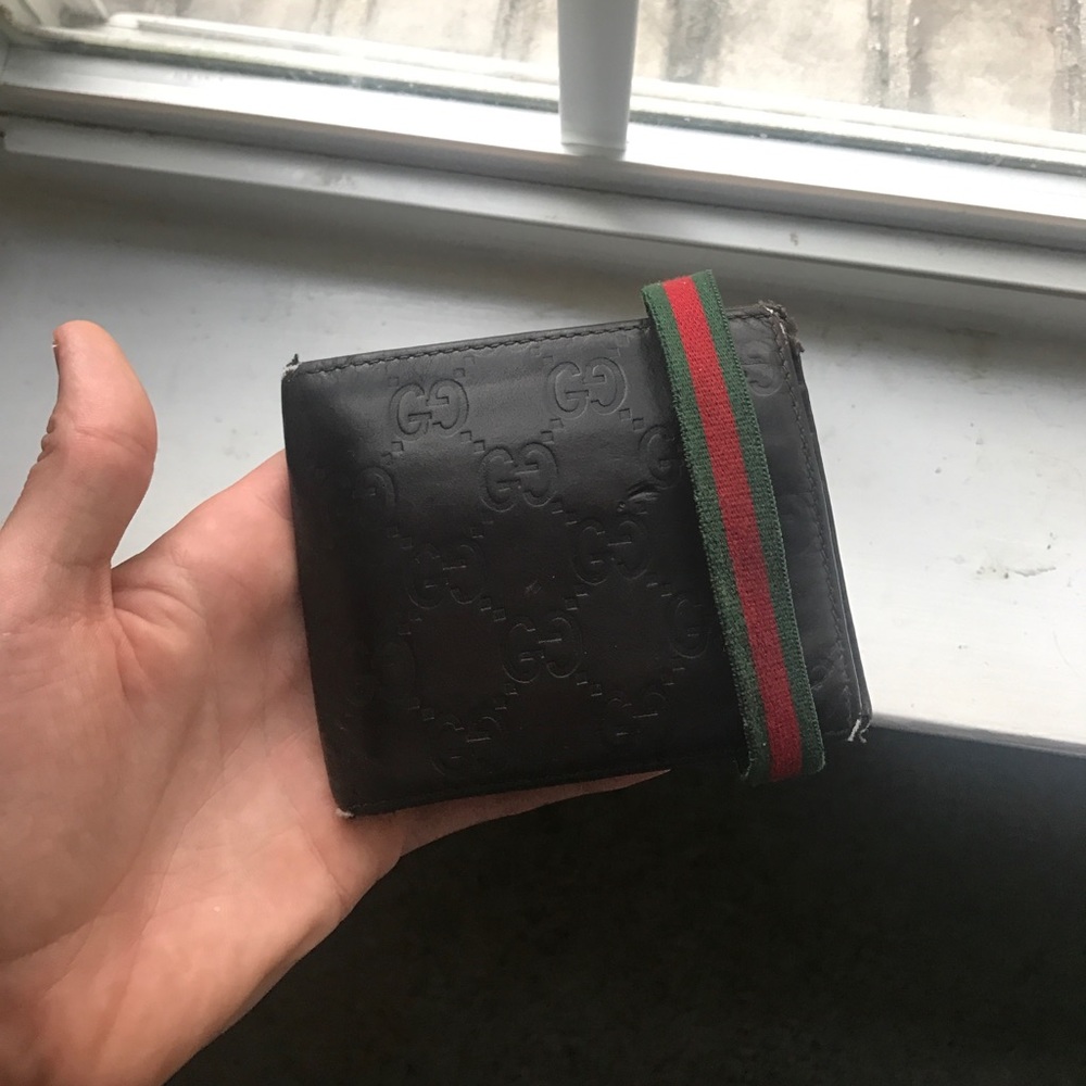 Authentic Used Gucci Wallet