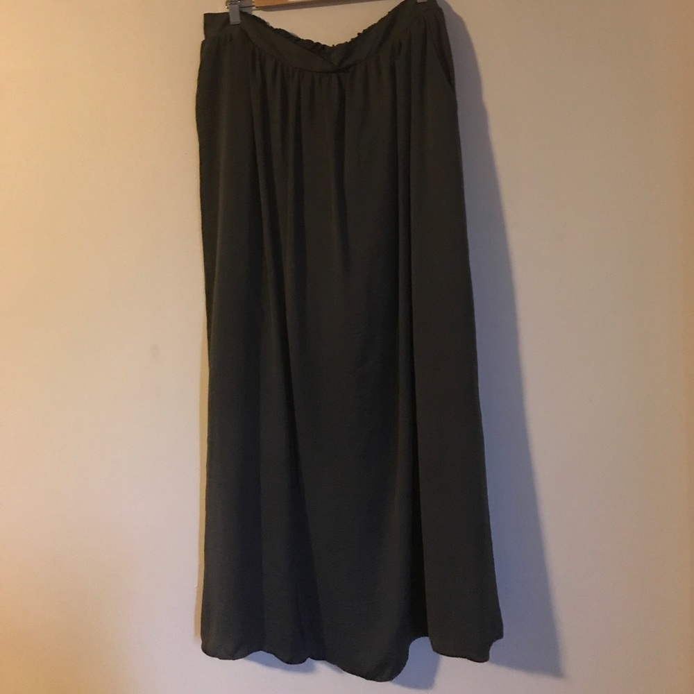 Grey dress skirt