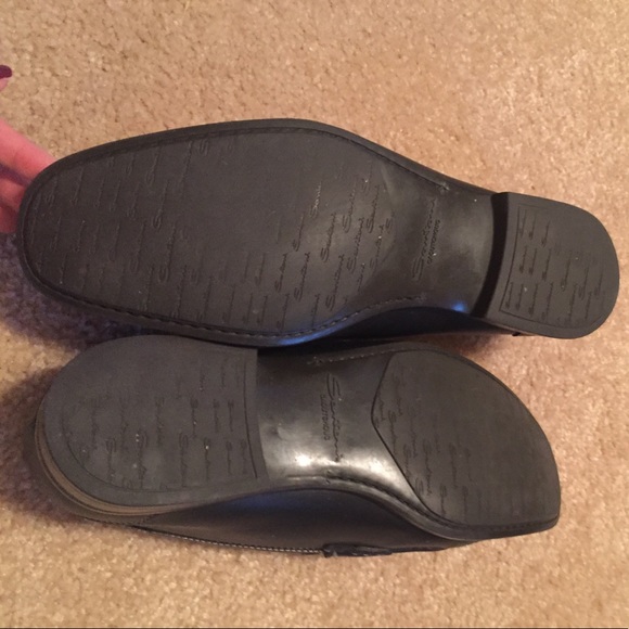 Santoni \