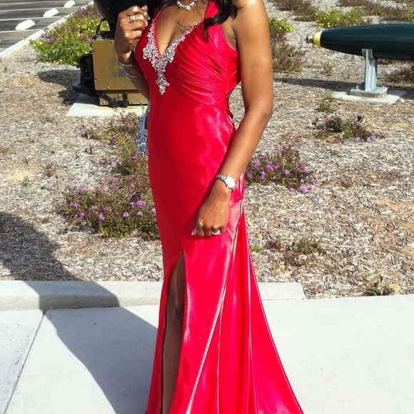 Flirt by Maggie Sottero Red Ball/Prom Gown - Picture 1 of 7