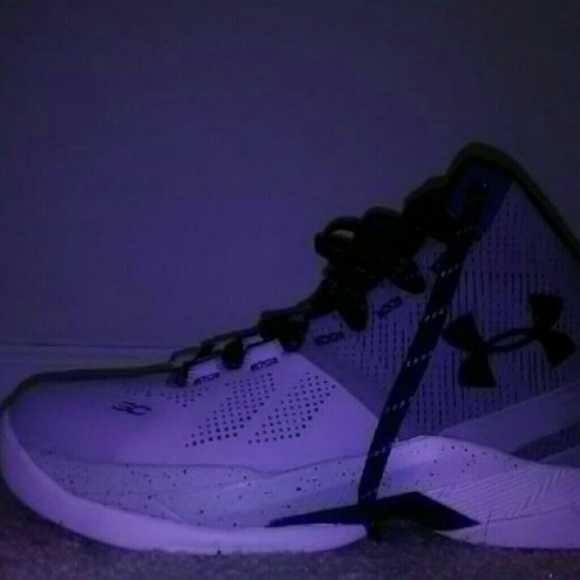 steph curry shoes - Picture 1 of 2