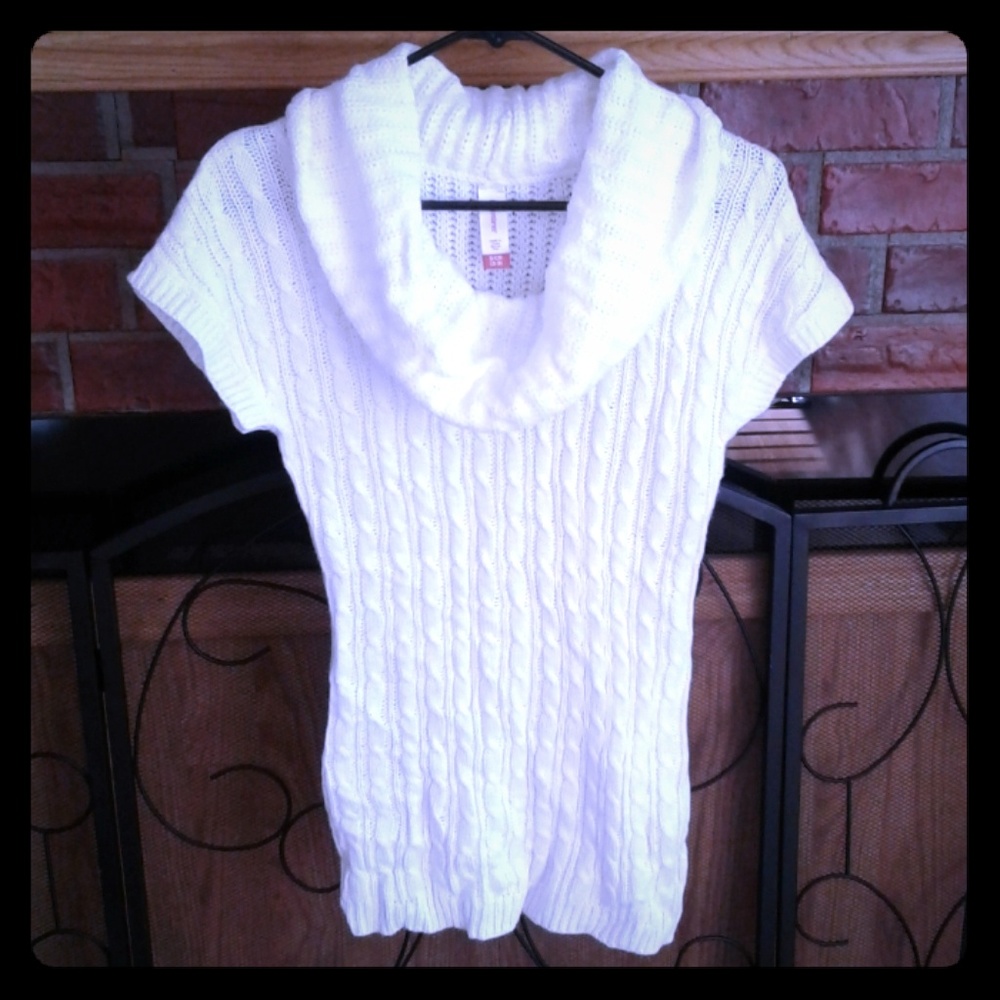 Knit sweater