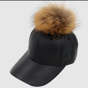 Leather baseball cap with fur Pom