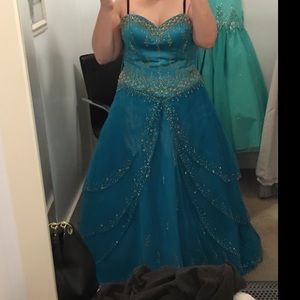 "Cinderella" Prom Dress