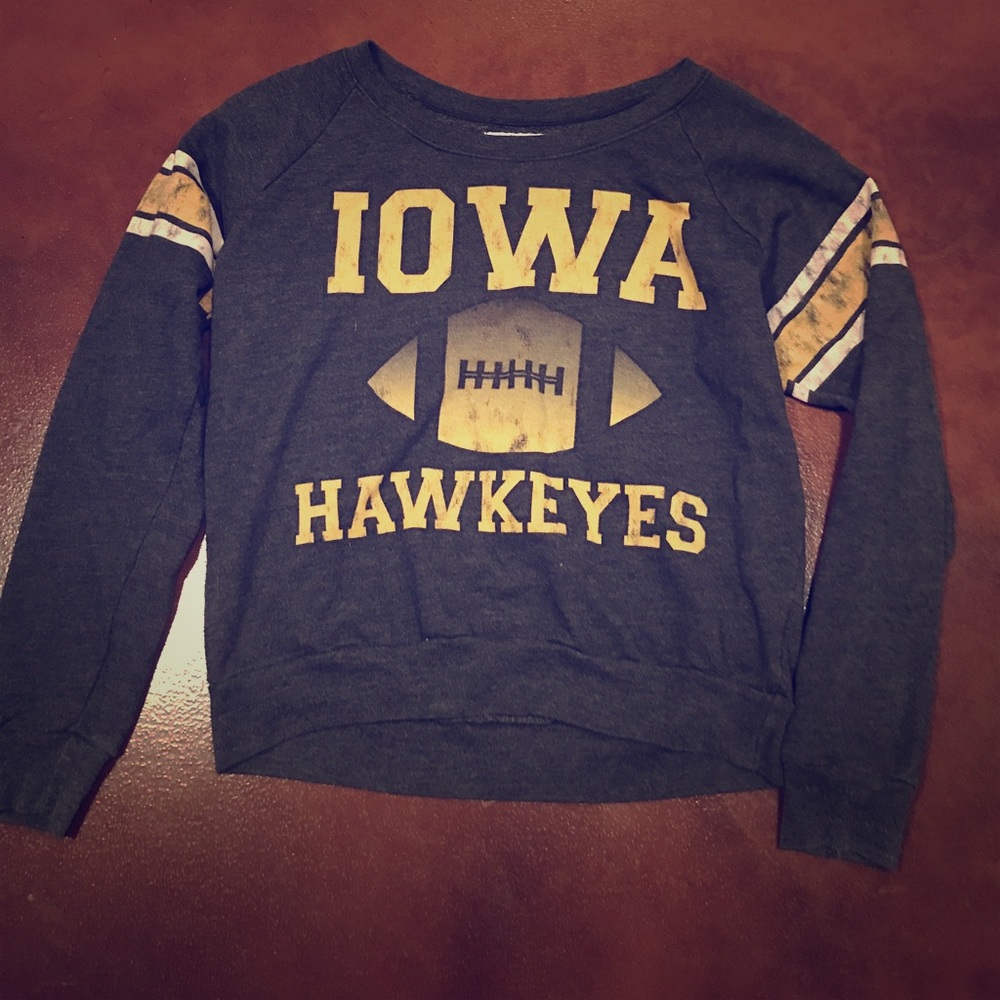 IOWA HAWKEYES BOATNECK SWEATSHIRT
