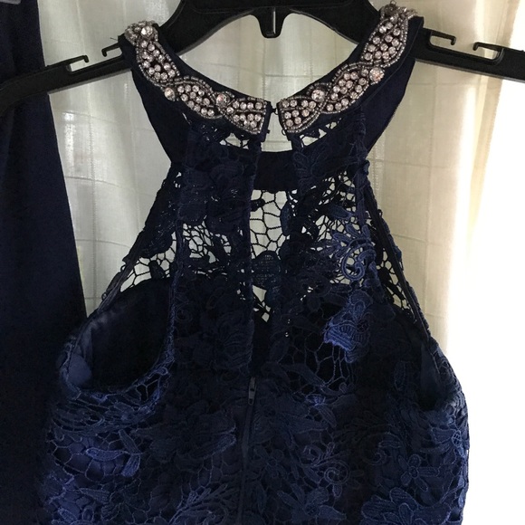 Dress - Picture 2 of 4