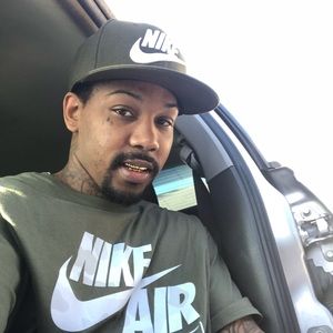 Meet your Posher, Donahvon