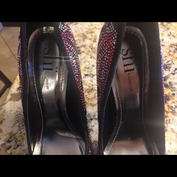 Heels! 👠 - Picture 2 of 8