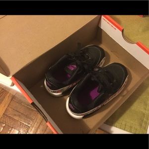 Sz 7c Toddler Girls Nike air max 90s