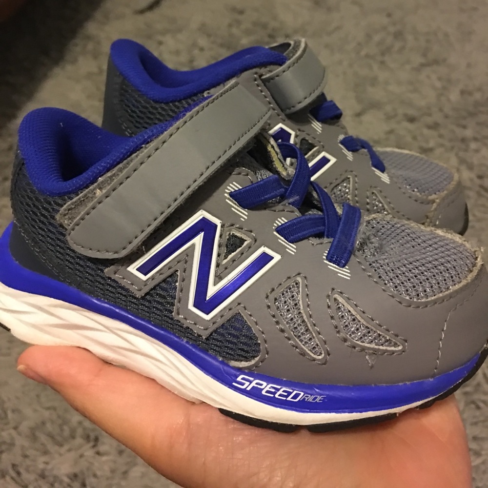 New Balance 7c wide toddler sneakers