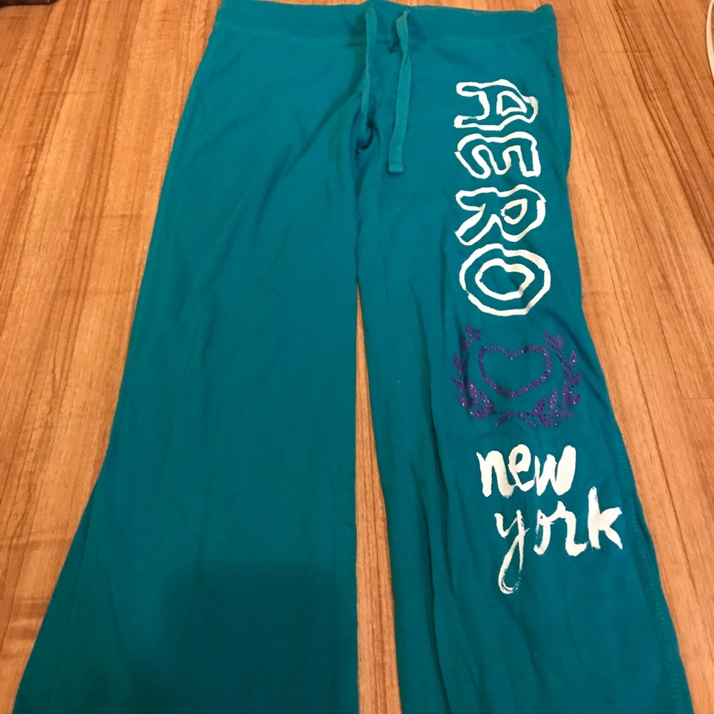 Boot cut yoga pants