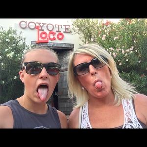 Meet your Posher, Dawn