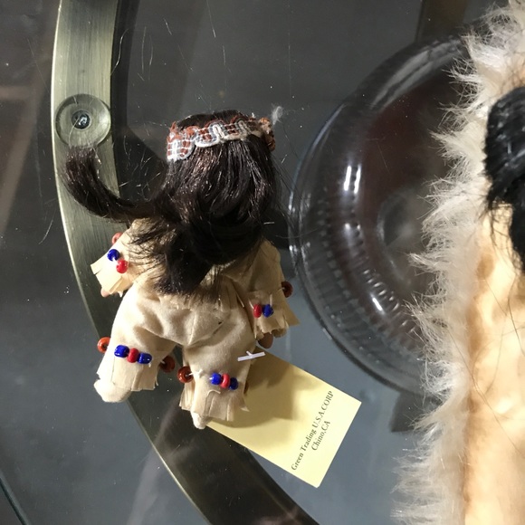 Porcelain Doll - Picture 6 of 6