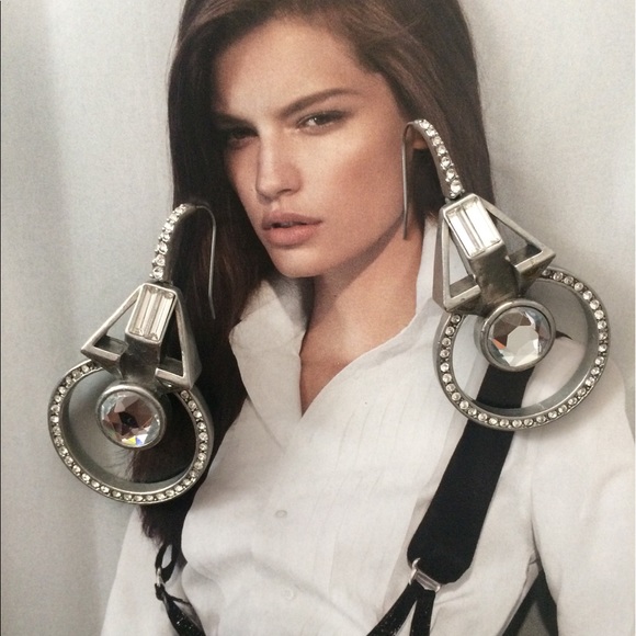 Lia Sophia silver rhinestone futuristic earrings - Picture 1 of 3