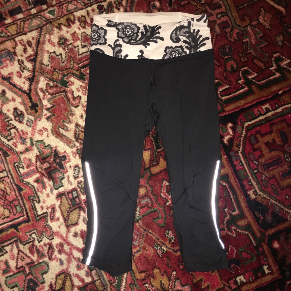 Lululemon crop leggings