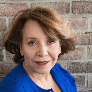 Meet your Posher, Joan