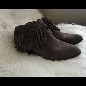 STEVE MADDEN GYPSI FRINGE ANKLE BOOT
